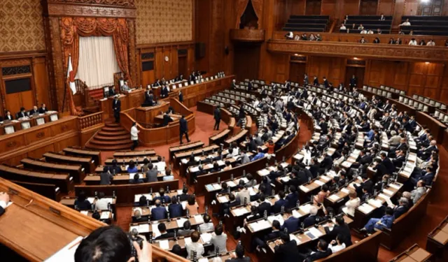 Japonya’da erken seçim için meclis feshedildi