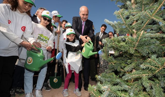 Kurtulmuş İzmir'in adını bile ağzına almadı!