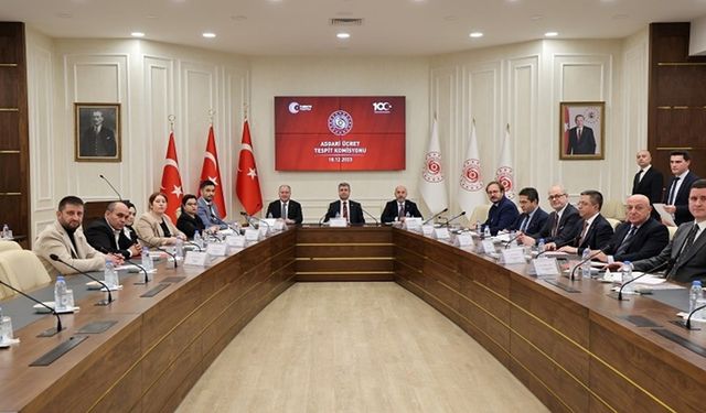 Milyonlarca vatandaşı ilgilendiriyor: Asgari Ücret Tespit Komisyonu'nun toplantı tarihi belli oldu