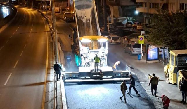 Bayraklı’da yol ve köprü çalışmaları sürüyor