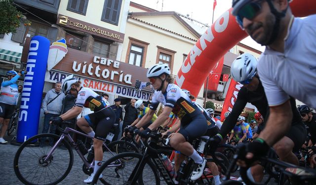 Çeşme’de Veloturk Gran Fondo rüzgarı esti