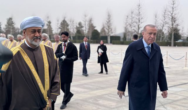 Erdoğan, Umman Sultanı El Said'i resmi törenle karşıladı