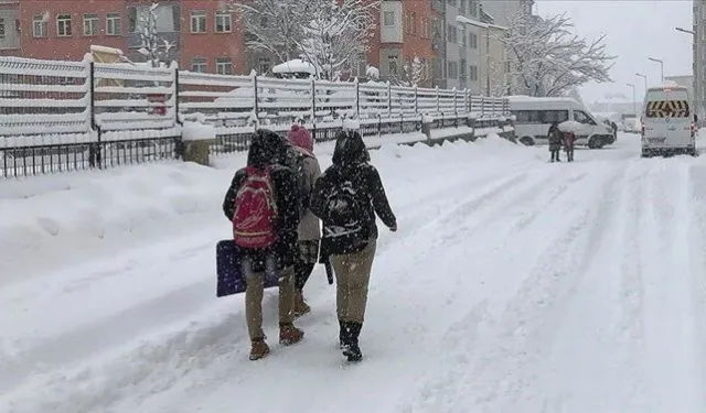 Bir çok ilde eğitime kar engeli!