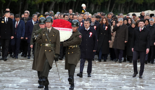 Bakan Tekin, Başöğretmen Atatürk'e ne yazdı?