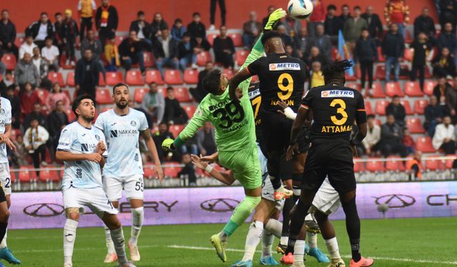 Kayserispor ve Adana Demirspor golsüz berabere kaldı