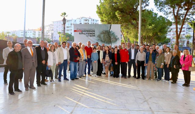 Karabağlar'da 30 Ekim Depremi yıldönümü haftasında bilinçlendirme çalışmaları yapıldı