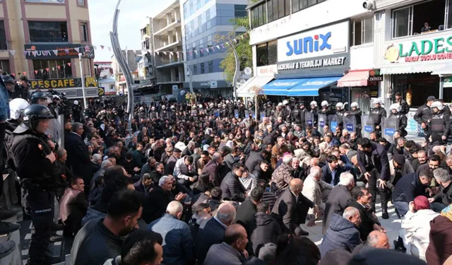 Van ve Batman'da kayyum protestosu: Gözaltılar yaşandı