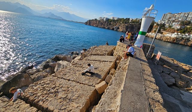 Antalya'nın yat limanında büyük tehlike!