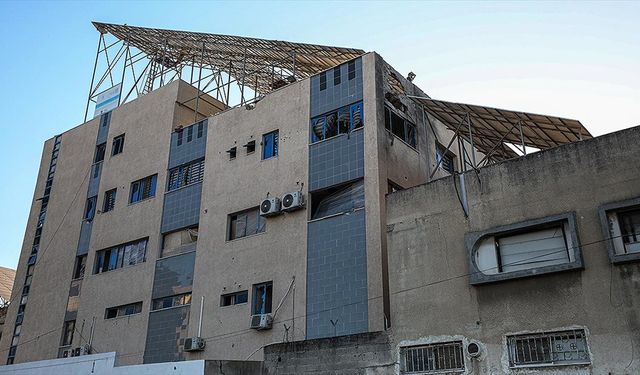 İsrail, Gazze Şeridi'ndeki El-Ehli Baptist Hastanesi'ne saldırı düzenledi