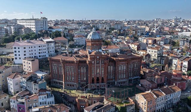 Özel Fener Rum Ortaokulu ve Lisesi ziyarete açıldı