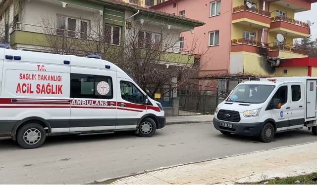 Evinde başı parçalanmış olarak bulundu