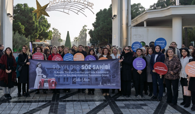 İzmir’in seçilmiş kadınları sahada