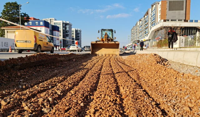 Eski Havaalanı Caddesi yenileniyor