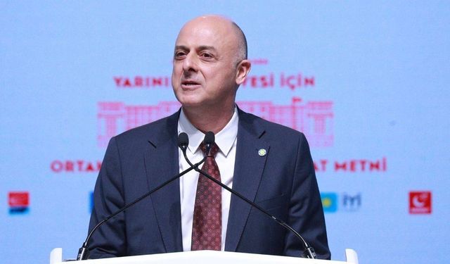 Ümit Özlale CHP'ye geçiyor!