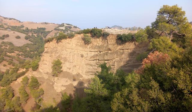 Kayıp şahsın cansız bedeni uçurumda bulundu