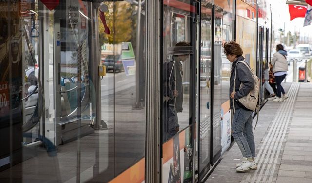 İzmir'in tramvay sayısı 60'a çıkıyor