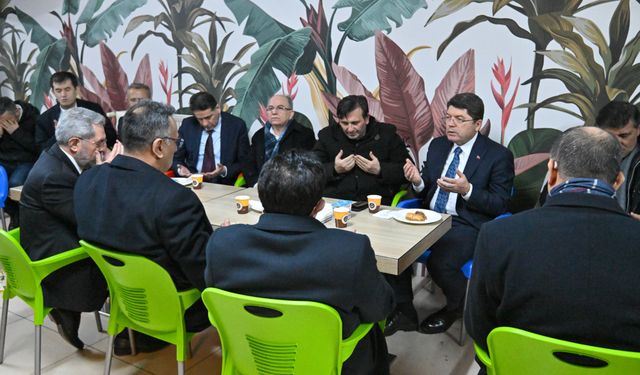 Bakan Tunç'dan Gençbay ailesine taziye ziyareti