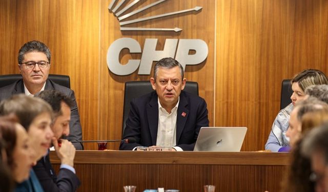 CHP MYK toplandı: Gündem İmamoğlu ve İmralı ziyaretleri