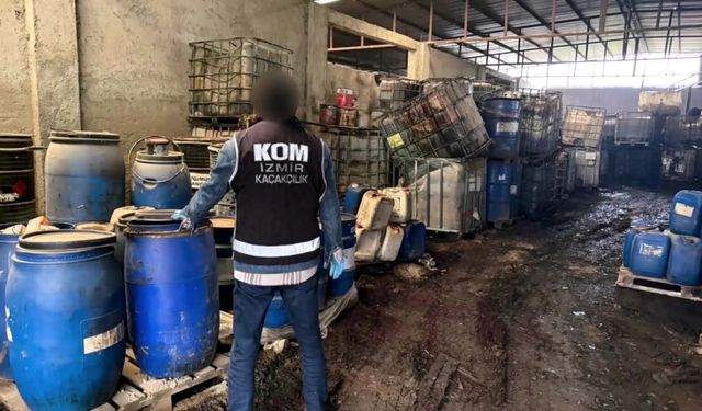 İzmir'de kaçakçılık operasyonu: 5 gözaltı