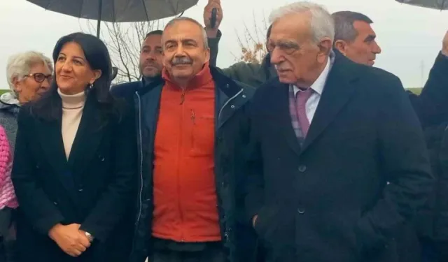 İmralı heyeti Öcalan ile görüşmek için adaya gidiyor