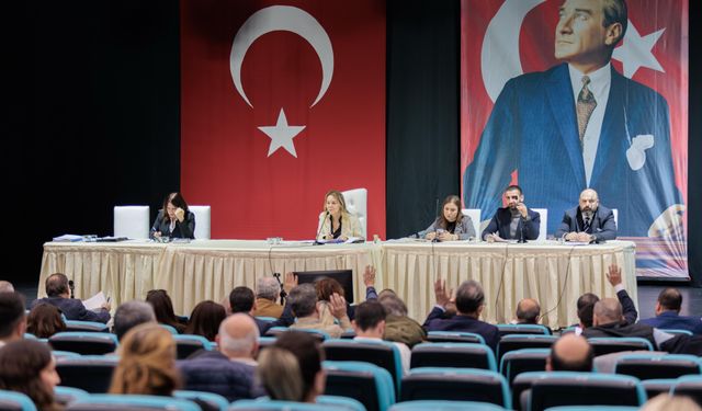 Konak Belediye Meclisi kredi talebiyle olağanüstü toplanacak