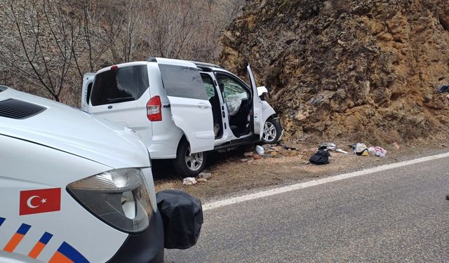 Cezaevi ziyareti dönüşü kaza! 1 ölü, 4 yaralı