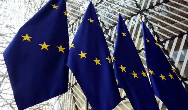 ECB faiz indirimi için eylülü işaret ediyor: Karar ticaret risklerine bağlı