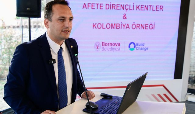 Bornova'da muhtarlara özel afet çalıştayı