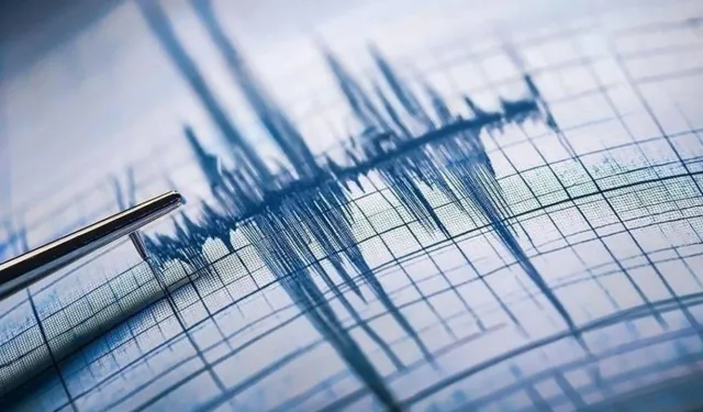 5.3 şiddetinde deprem!