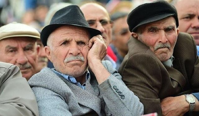 Emeklilere nefes aldıracak proje: Çay, kahve ve sohbet bedava
