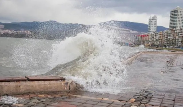 İzmir'de bugün hava nasıl olacak?