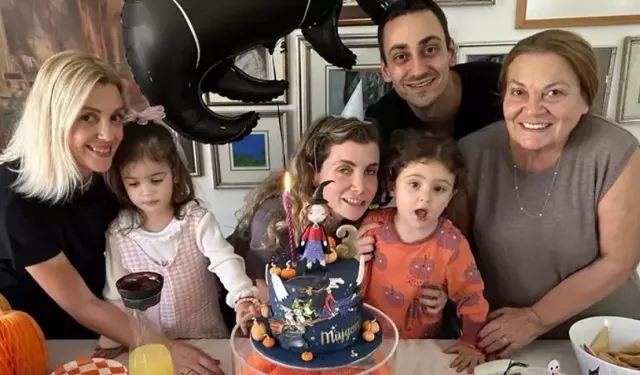 Ayşecan Tatari boşandı mı? Usta oyuncu kızıyla ilgili konuştu