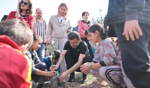 Katledilen 445 kadın anısına fidanlar toprakla buluştu