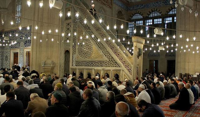 Arefe Günü ne zaman 2026? Ramazan Bayramı arefesi hangi güne denk geliyor?