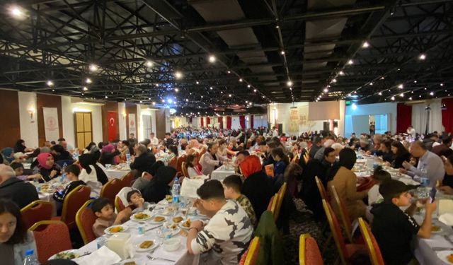 İzmir'de ilk iftar heyecanı