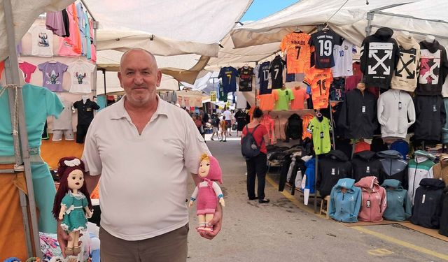 Pazarda turist hareketliliği
