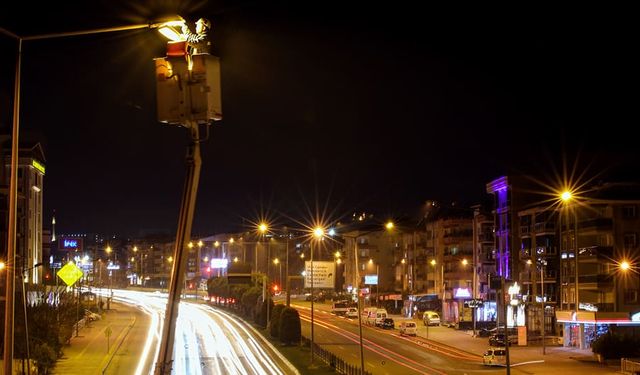 İzmir'de 30 Nisan'da 13 ilçede elektrikler kesilecek