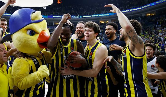 Fenerbahçe Beko, EuroLeague Final Four’da tarih yazıyor