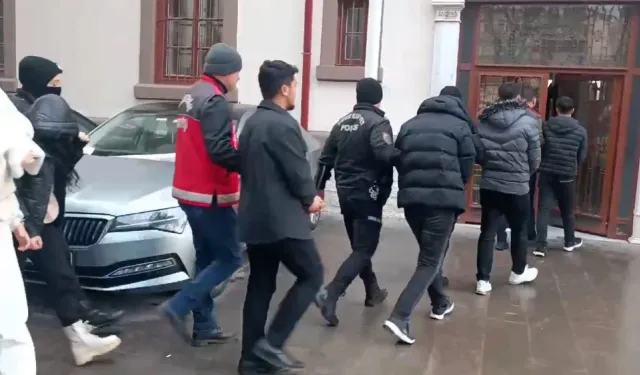Sahte para operasyonu: 11 kişi gözaltında