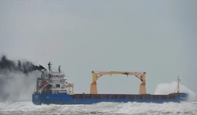 Yemen'de Türk gemisine şarapnel isabet etti