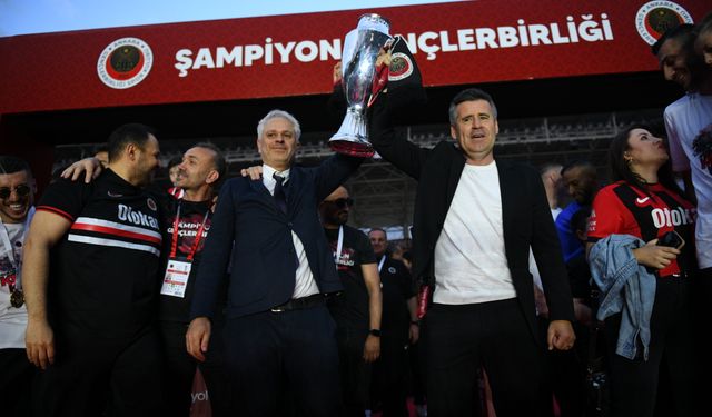Gençlerbirliği'nde şampiyonluk kutlaması