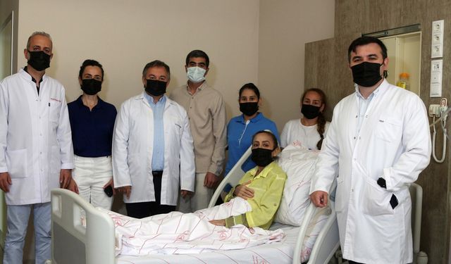 Kuzeni için Türkiye'ye gelip, karaciğeriyle can oldu