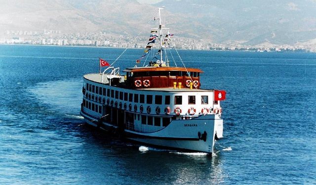 Büyükşehir ve İzmir Kent Konseyi’nden anlamlı Anneler Günü etkinliği!