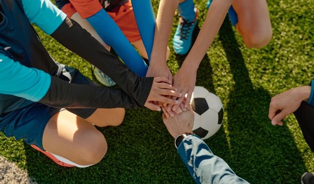 Konak'ta ücretsiz yaz spor okulu kayıtları açıldı!