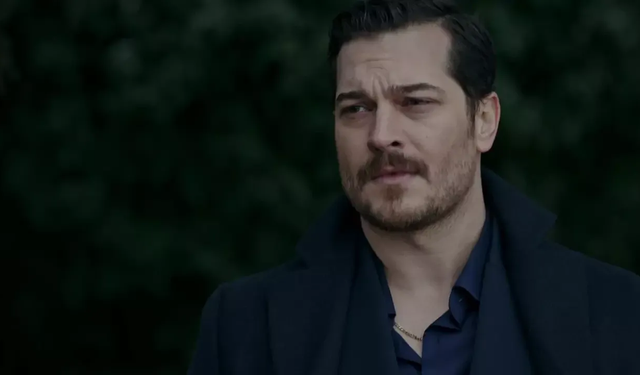 Çağatay Ulusoy paraya para demiyor! İki film daha yolda...