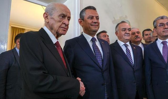 Bahçeli'den Özel'e 'Geçmiş olsun' telefonu