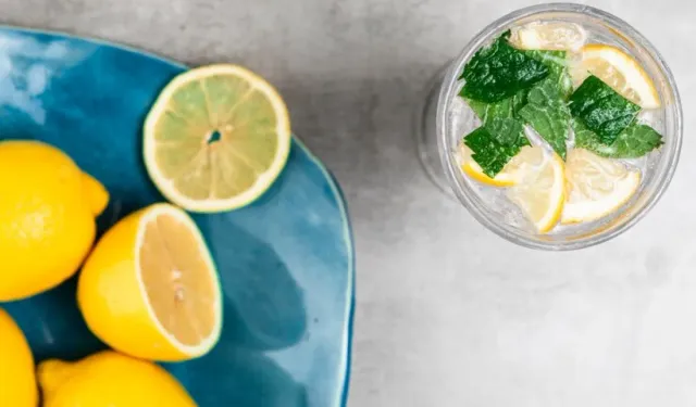 Bir ay boyunca limonlu su içmenin faydaları şaşırtıyor!