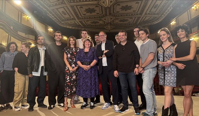 "Adile" filmi oyuncuları basın mensuplarıyla buluştu