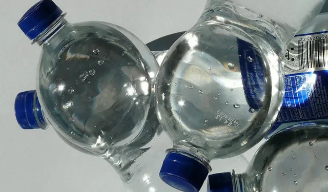 Cam şişeler sandığınız kadar sağlıklı değil