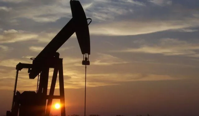 İsrail-İran gerilimi piyasayı sarstı: Petrol fiyatları arttı!